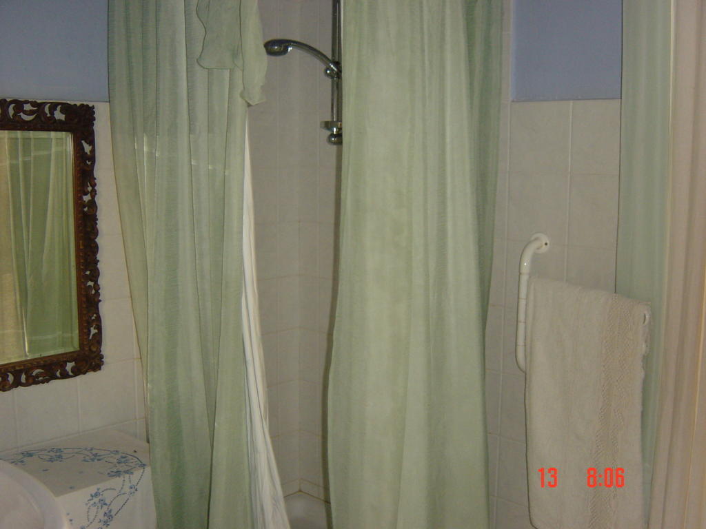 Rosella Bianchi Bed & Breakfast Palermo Bagian luar foto